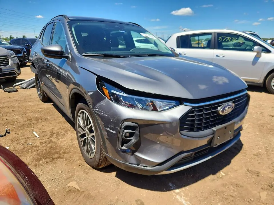 2026 FORD ESCAPE   