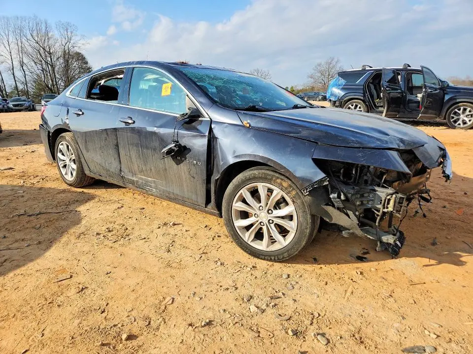 2022 CHEVROLET MALIBU LT  