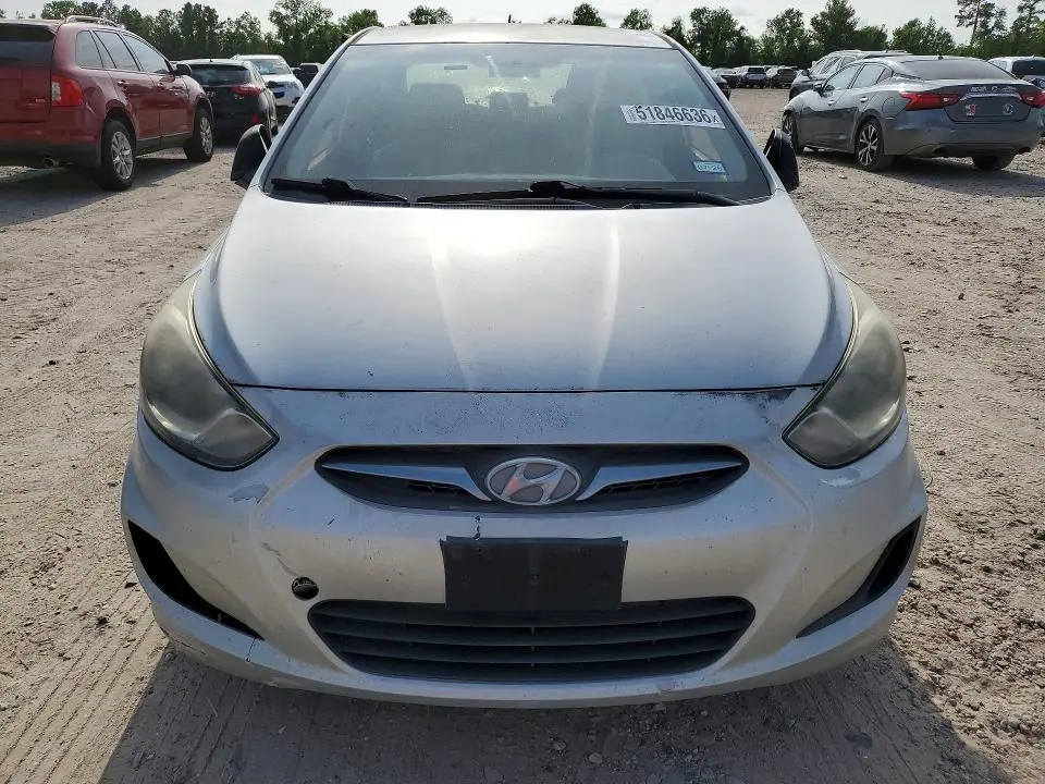 2014 HYUNDAI ACCENT GLS  