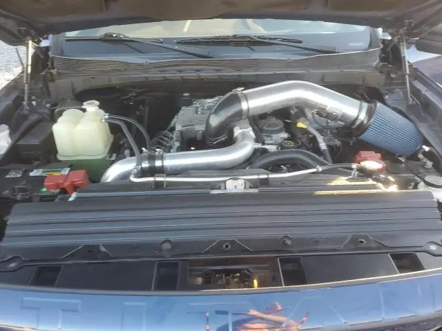 2017 NISSAN TITAN XD SL  