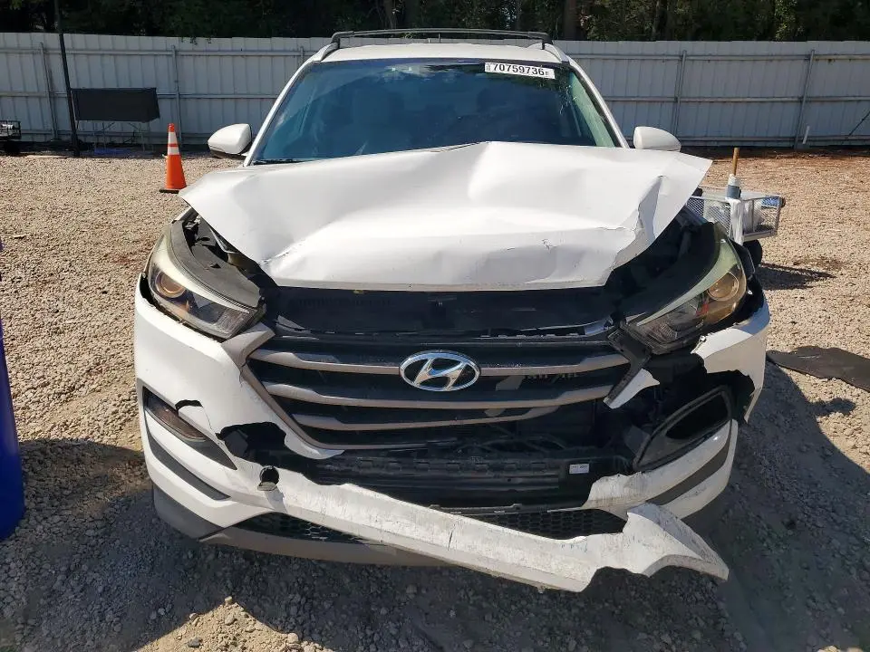 2016 HYUNDAI TUCSON SPORT  