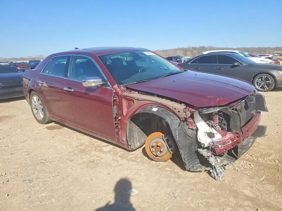 2019 CHRYSLER 300 LIMITED  