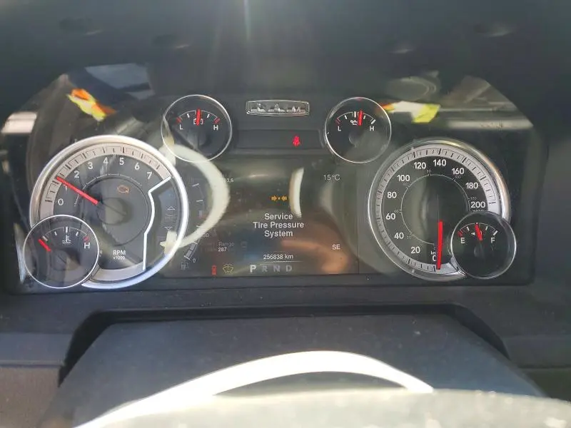 2013 RAM 1500 SPORT  