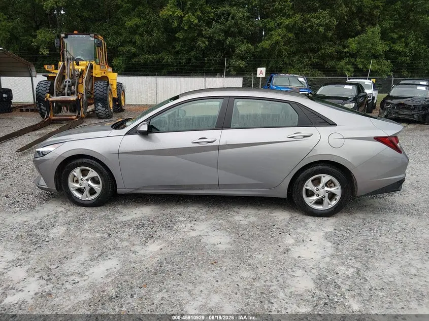 2023 HYUNDAI ELANTRA SE