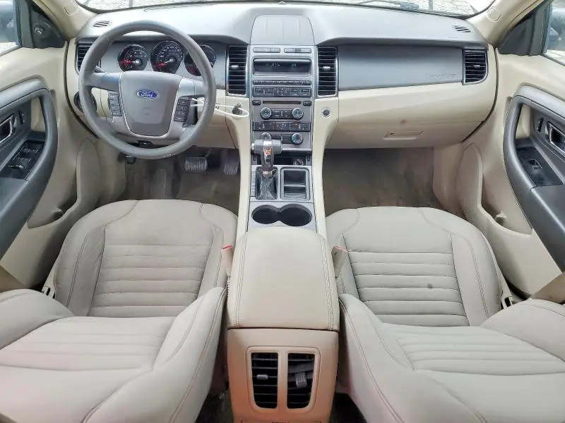 2011 FORD TAURUS SE  