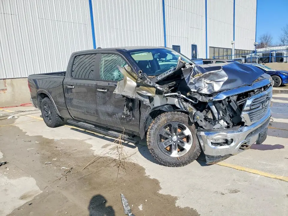 2019 RAM 1500 LARAMIE  