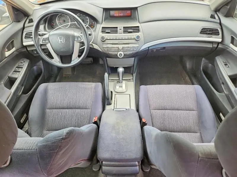 2011 HONDA ACCORD LXP  