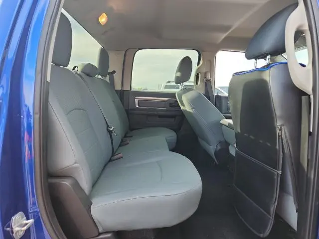 2015 RAM 1500 ST  