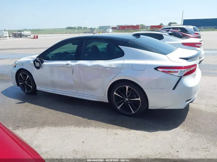 2020 TOYOTA CAMRY XSE AWD