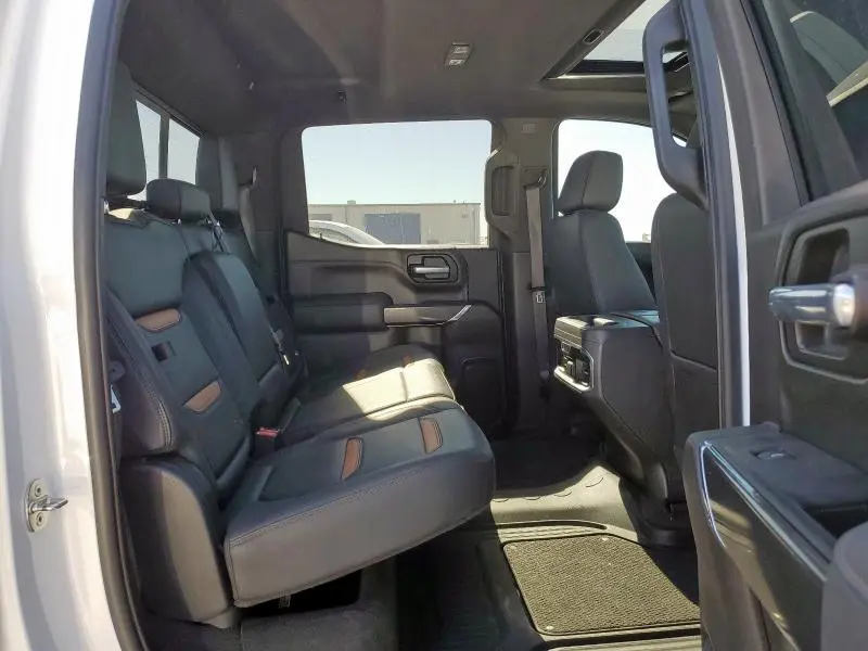 2021 GMC SIERRA K1500 AT4  