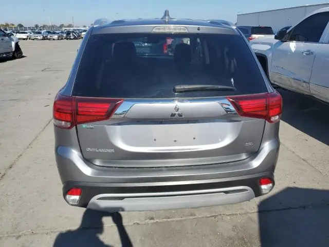 2020 MITSUBISHI OUTLANDER SE  