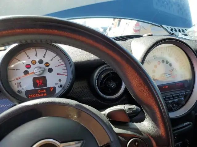 2011 MINI COOPER S