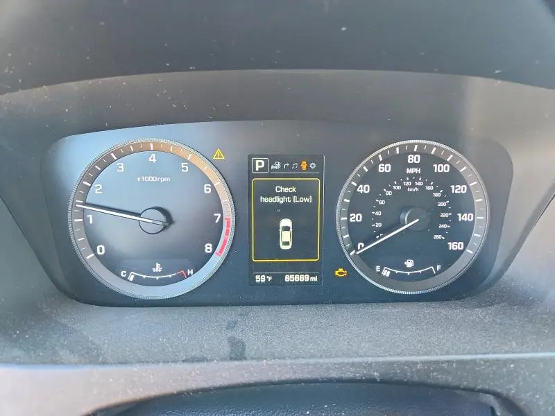 2016 HYUNDAI SONATA SPORT  