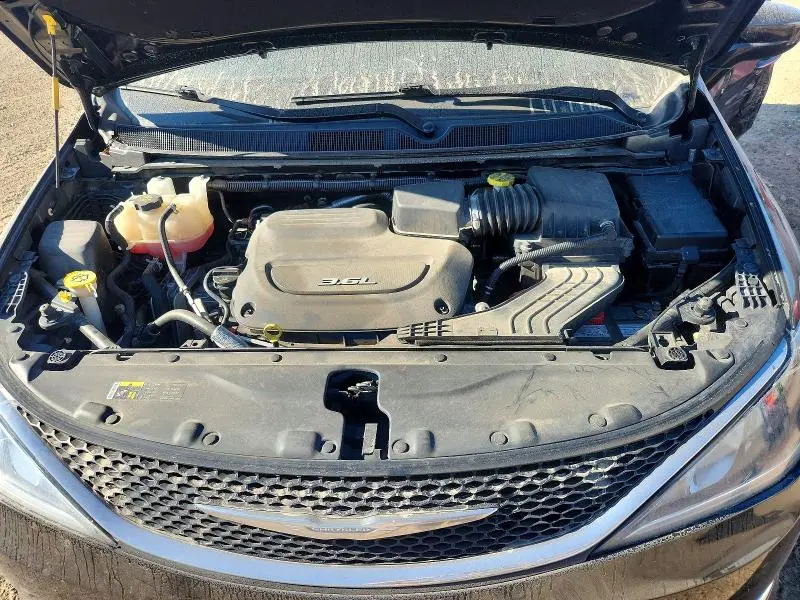 2017 CHRYSLER PACIFICA TOURING L PLUS  