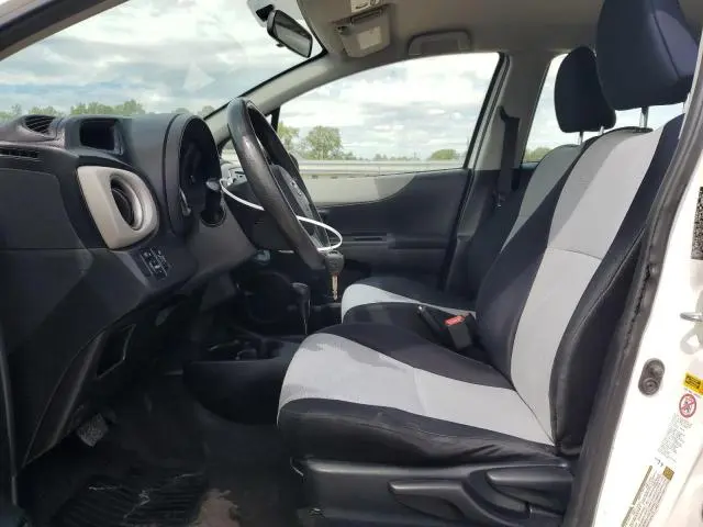 2013 TOYOTA YARIS