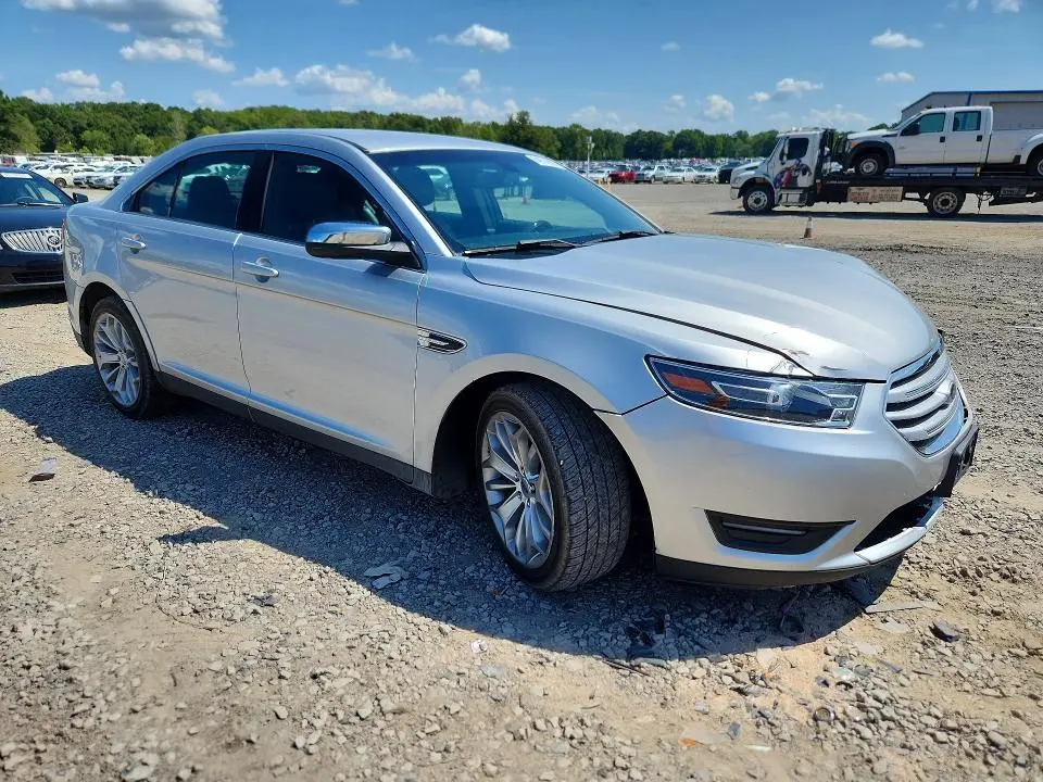 2016 FORD TAURUS LIMITED  