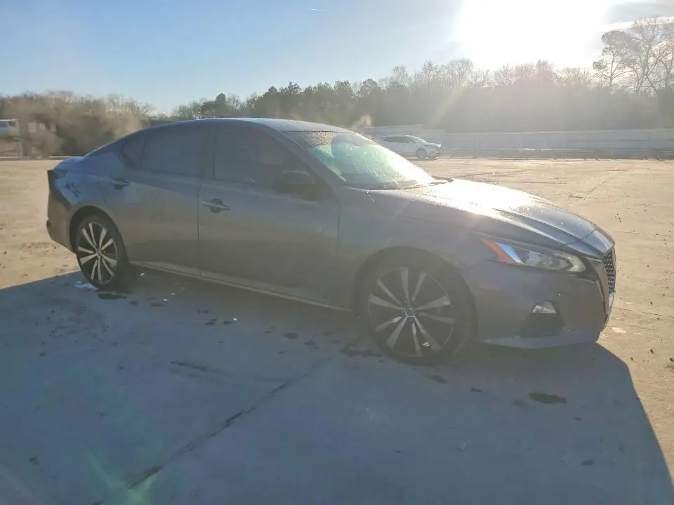 2021 NISSAN ALTIMA 2.5 SR  