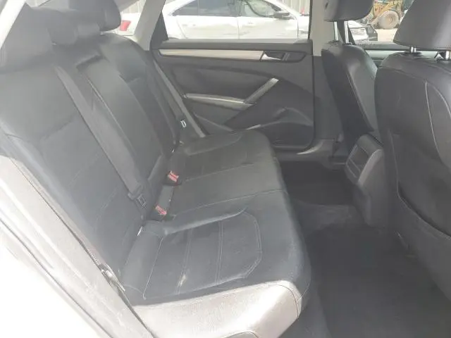 2014 VOLKSWAGEN PASSAT S  