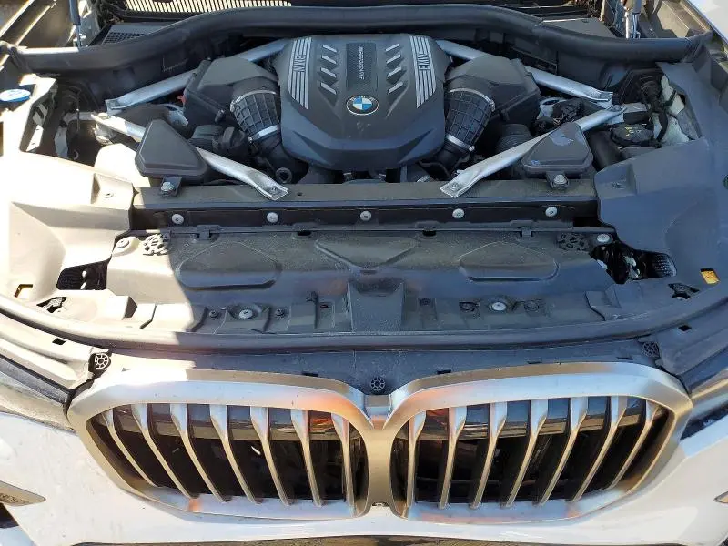 2021 BMW X7 M50I  