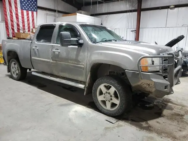 2013 GMC SIERRA K2500 DENALI  