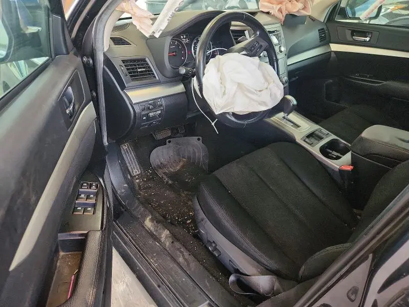 2013 SUBARU OUTBACK 2.5I PREMIUM  