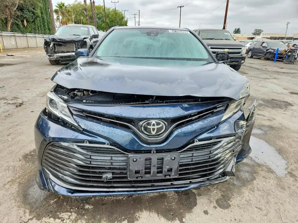 2019 TOYOTA CAMRY LE  
