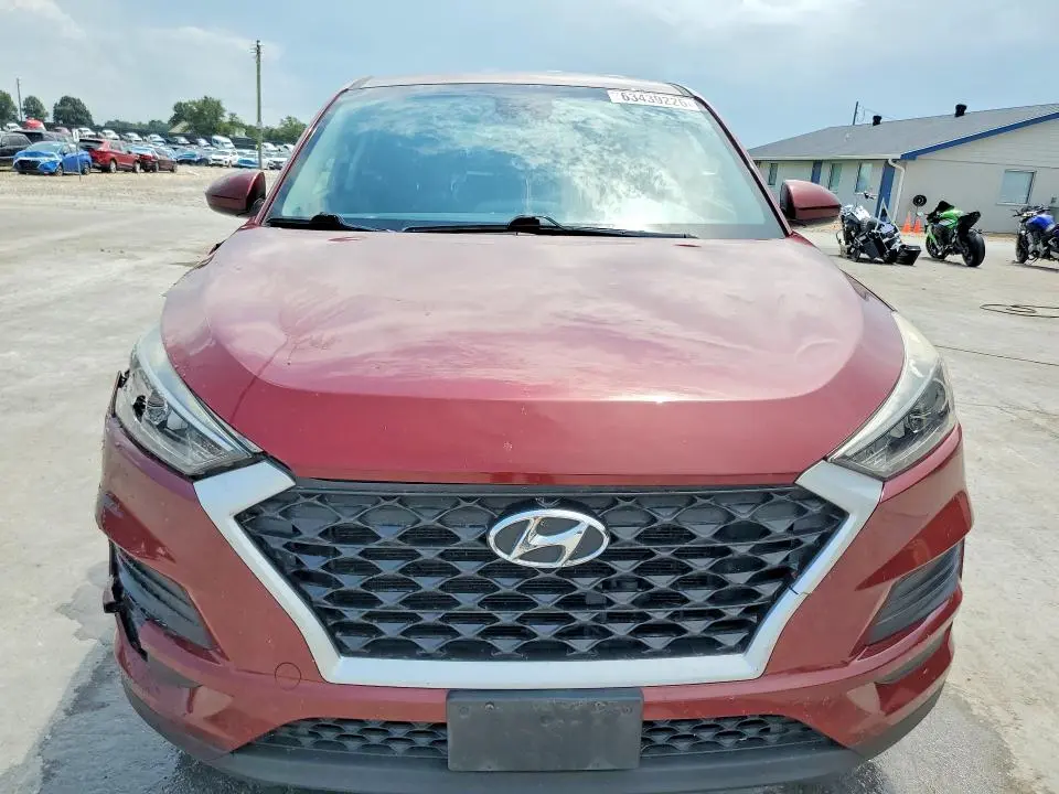 2020 HYUNDAI TUCSON SE  