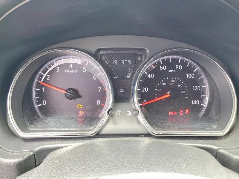 2015 NISSAN VERSA 1.6 SV  