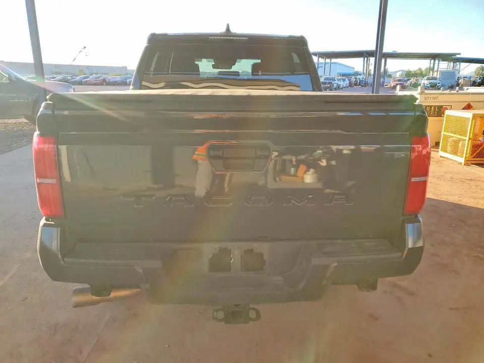 2024 TOYOTA TACOMA TRD OFF-ROAD  