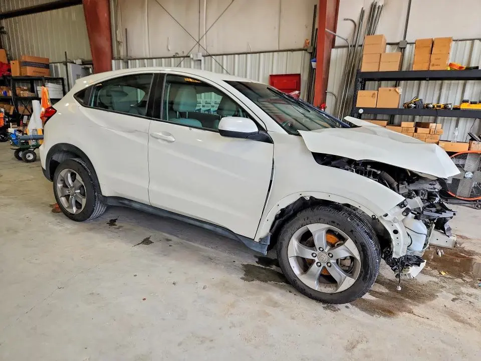 2018 HONDA HR-V LX  