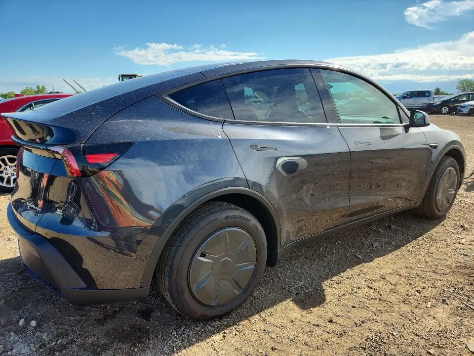 2026 TESLA MODEL Y   