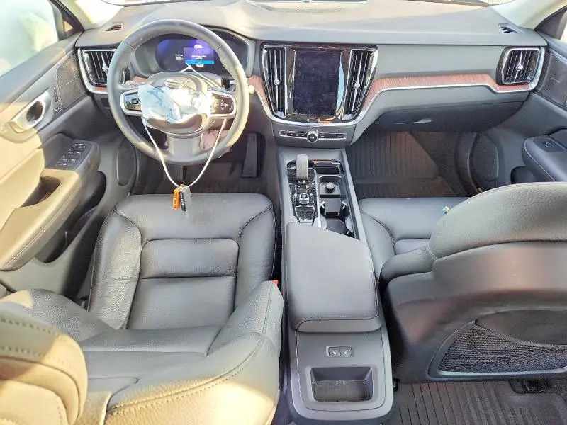2024 VOLVO S60 PLUS  