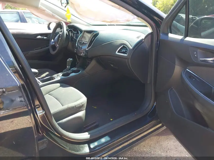 2016 CHEVROLET CRUZE LT AUTO