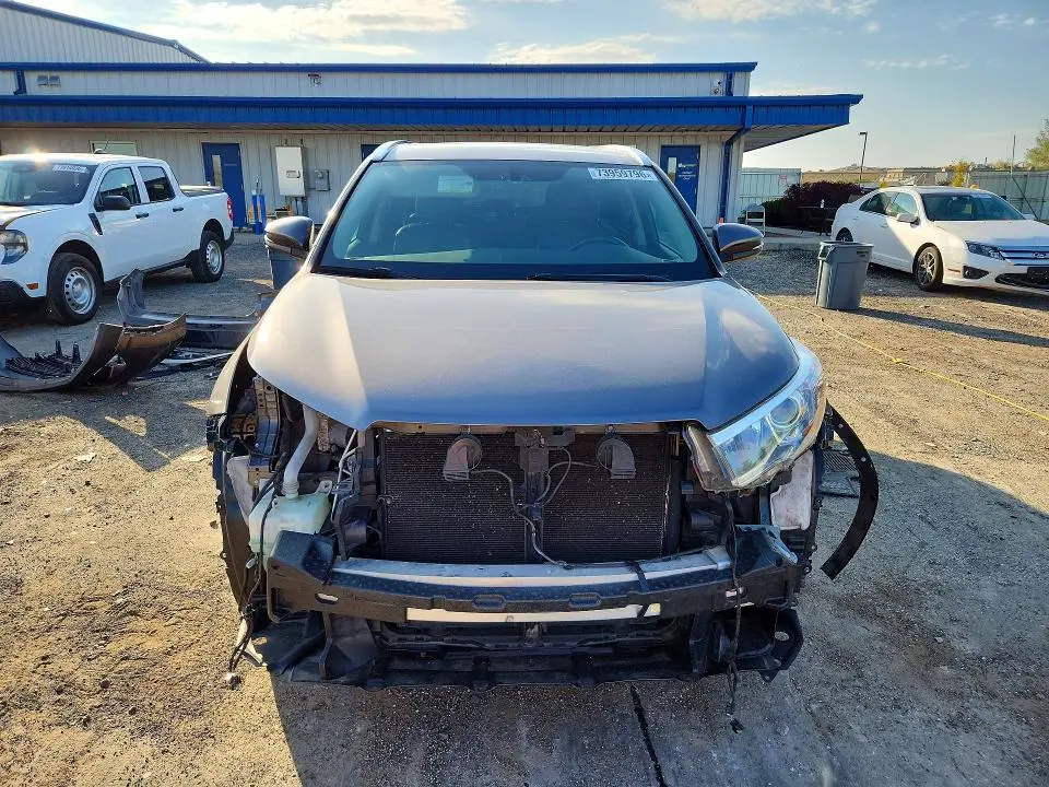 2015 TOYOTA HIGHLANDER LIMITED  