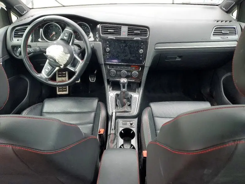2021 VOLKSWAGEN GTI S  