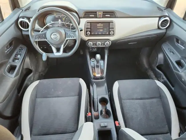 2021 NISSAN VERSA SV  