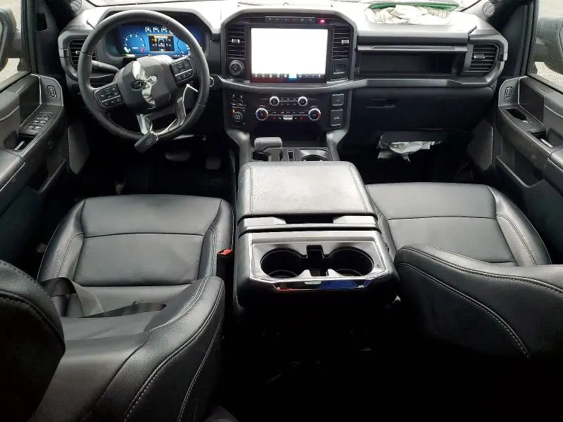 2024 FORD F150 XLT  