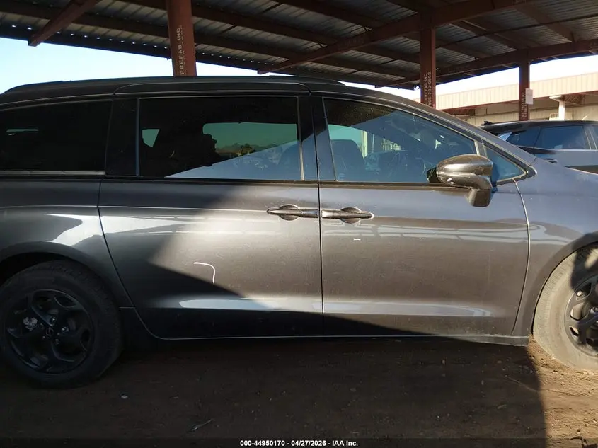 2021 CHRYSLER PACIFICA HYBRID LIMITED