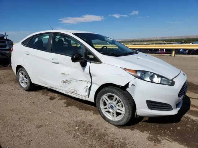2018 FORD FIESTA SE  