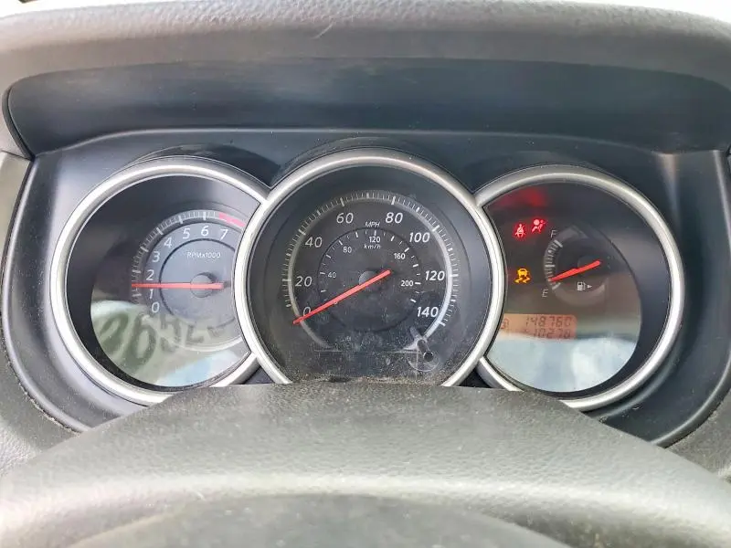 2012 NISSAN VERSA 1.8 S  