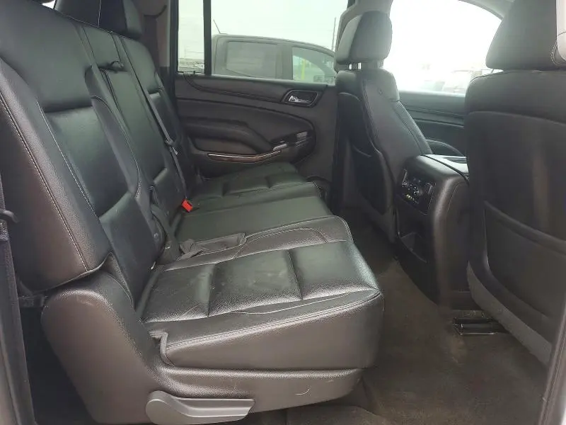 2015 CHEVROLET SUBURBAN K1500 LT  