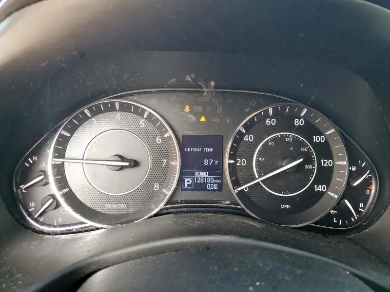 2017 NISSAN ARMADA SV  