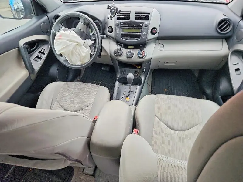 2011 TOYOTA RAV4 BASE  
