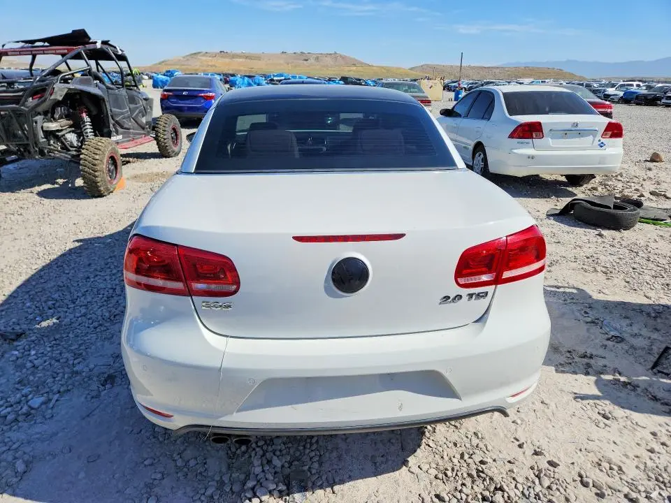 2012 VOLKSWAGEN EOS LUX  