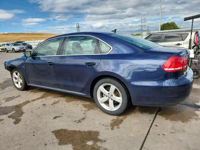 2013 VOLKSWAGEN PASSAT SE