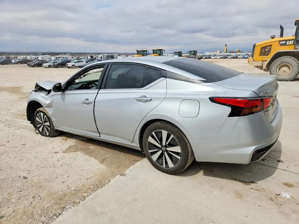 2022 NISSAN ALTIMA 2.5 SV  