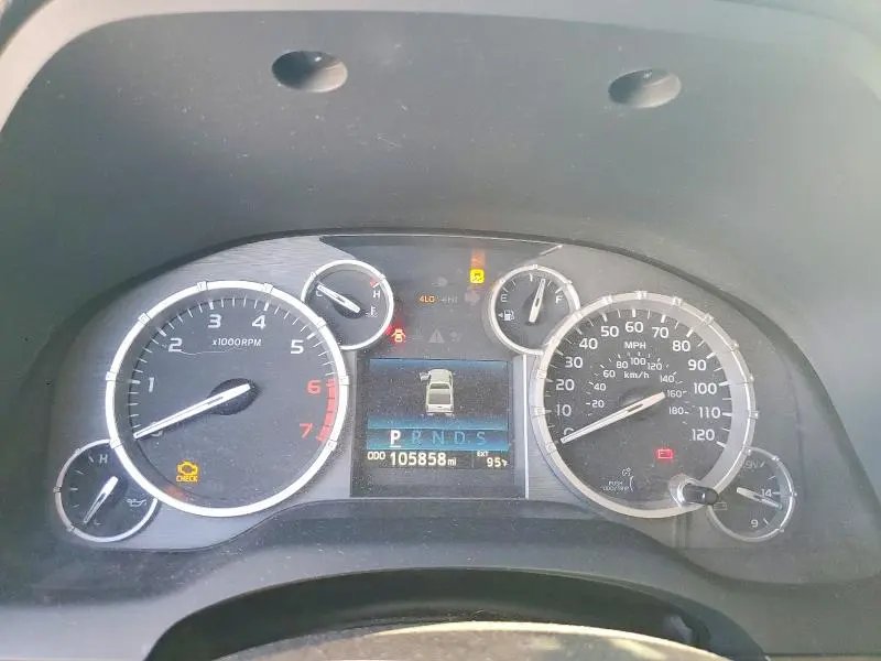 2016 TOYOTA TUNDRA SR5  