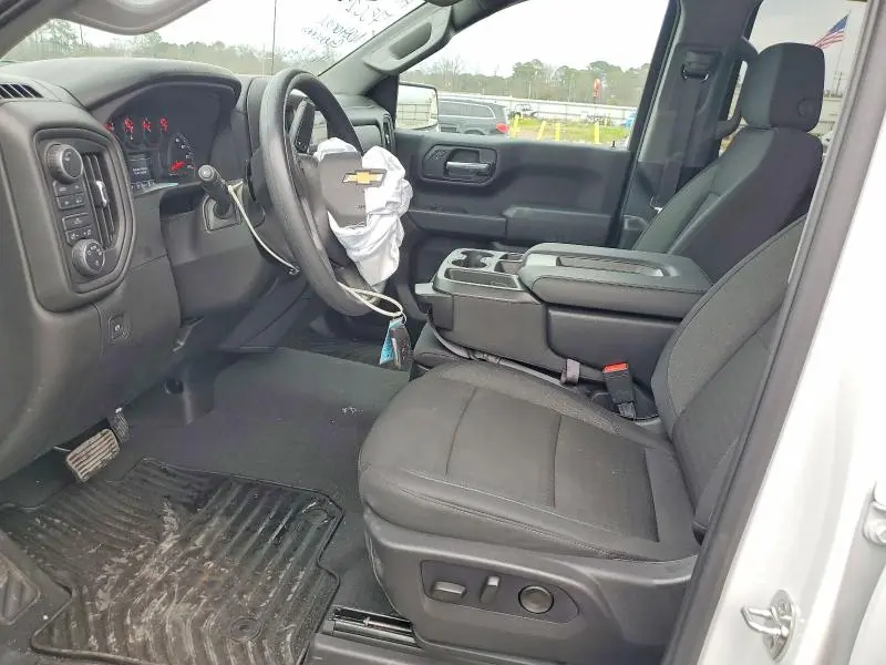 2026 CHEVROLET SILVERADO K1500 CUSTOM  