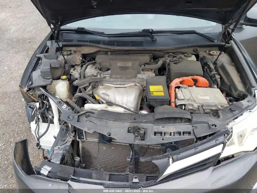 2012 TOYOTA CAMRY HYBRID XLE