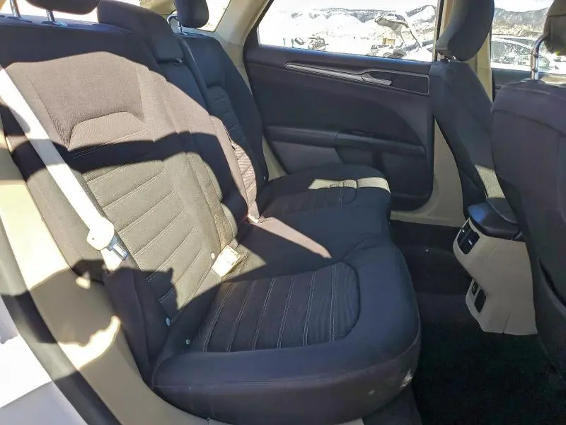 2016 FORD FUSION SE HYBRID  